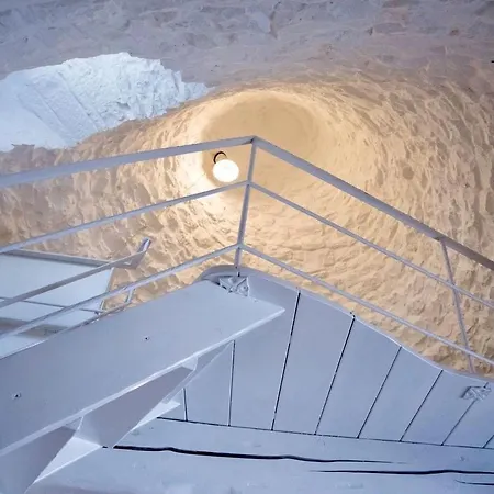 Trulli E Dimore Mamma Maj Lägenhet *